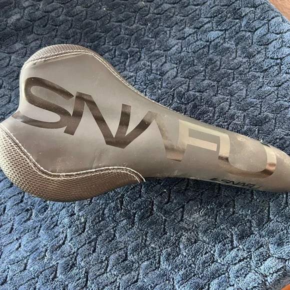 Snafu bike online seat